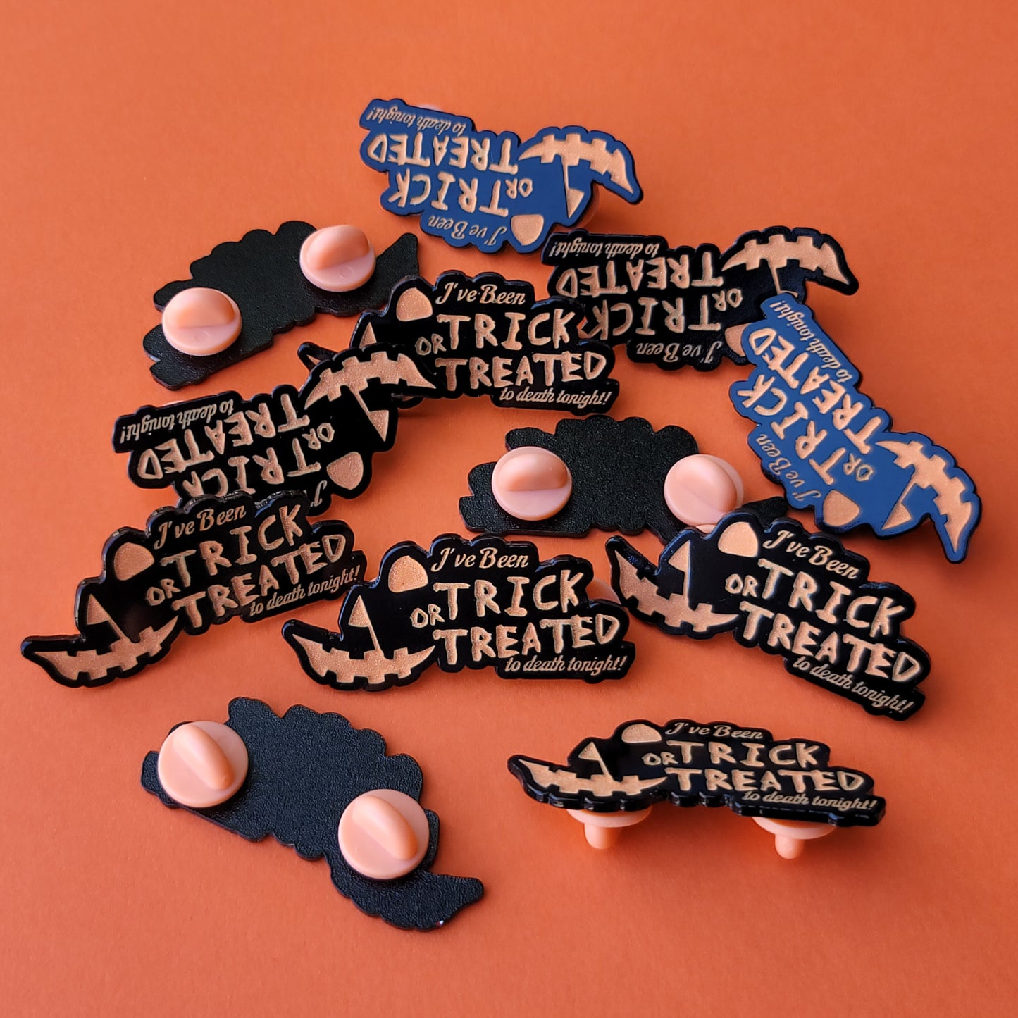 ENAMEL PIN: HALLOWEEN YARD SIGN W/ FREE PIN