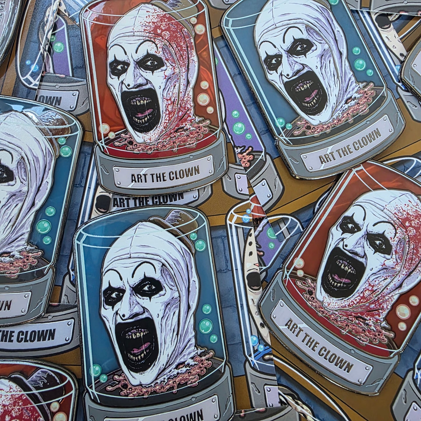 ENAMEL PIN: HORROR HEADS #2 ART THE CLOWN